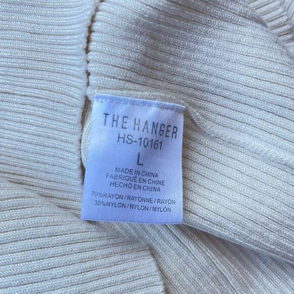 The Hanger Sleeveless Ribbed Knit Mock Neck Tank Top with Front Cutout - Picture 7 of 9